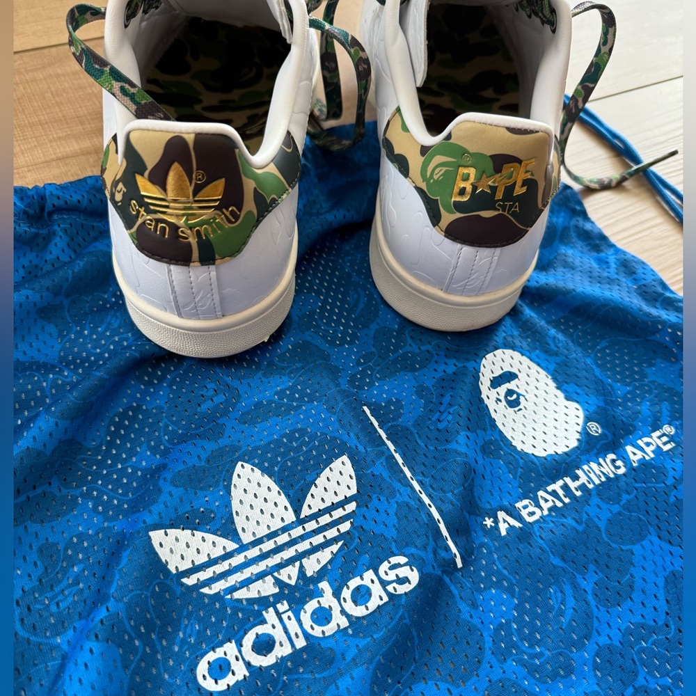 Adidas White Sneakers with Camouflage Accents - Picture 4 of 16